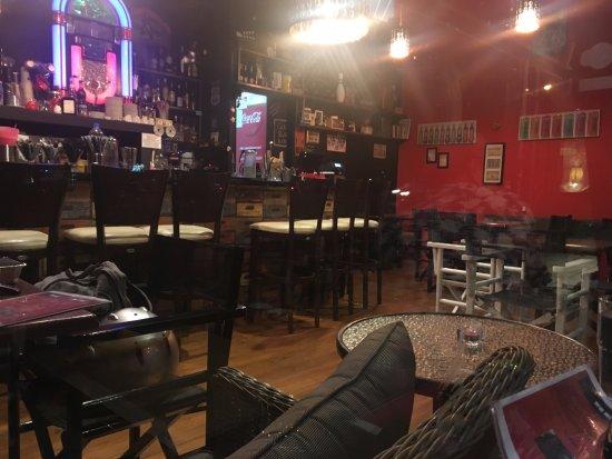 Republic Cafe Bar & Grill